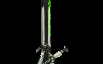 What is a Bong?  A Complete Guide to Bongs 1.3 (46)