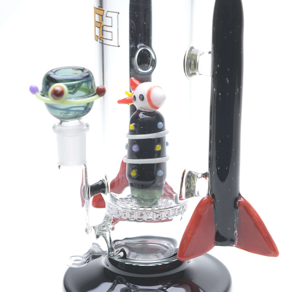 Empire Glassworks Galactic Flagship Rocket Ship Water Pipe 04