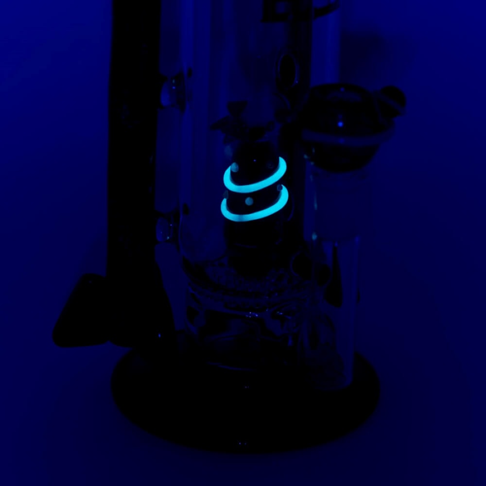 Empire Glassworks Galactic Flagship Rocket Ship Water Pipe 07