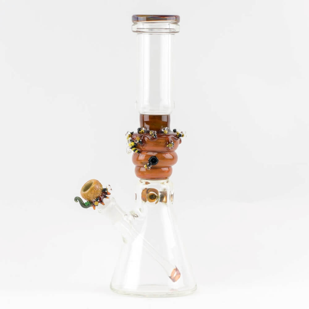 Empire Glassworks Save The Bee's Beaker Water Pipe 02